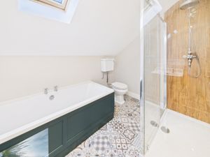 Family Bathroom- click for photo gallery